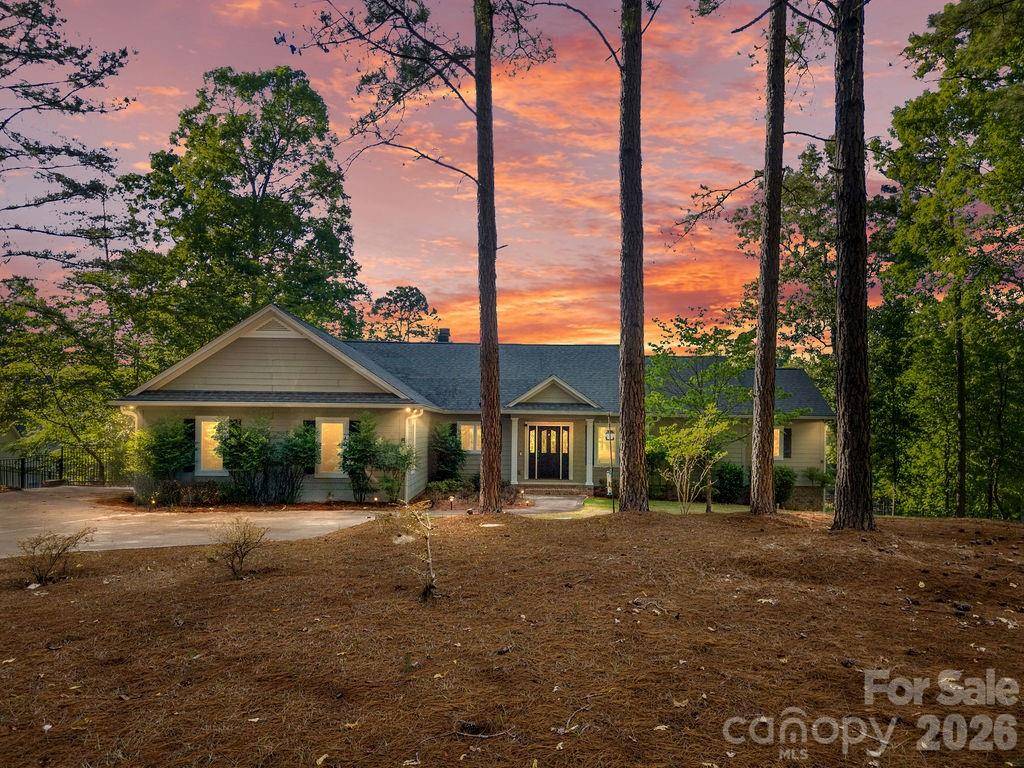 338 Plantation WAY, Mount Gilead, NC 27306