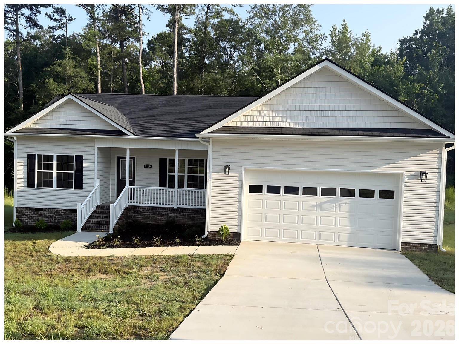 1186 Merribrook LN, Lancaster, SC 29720