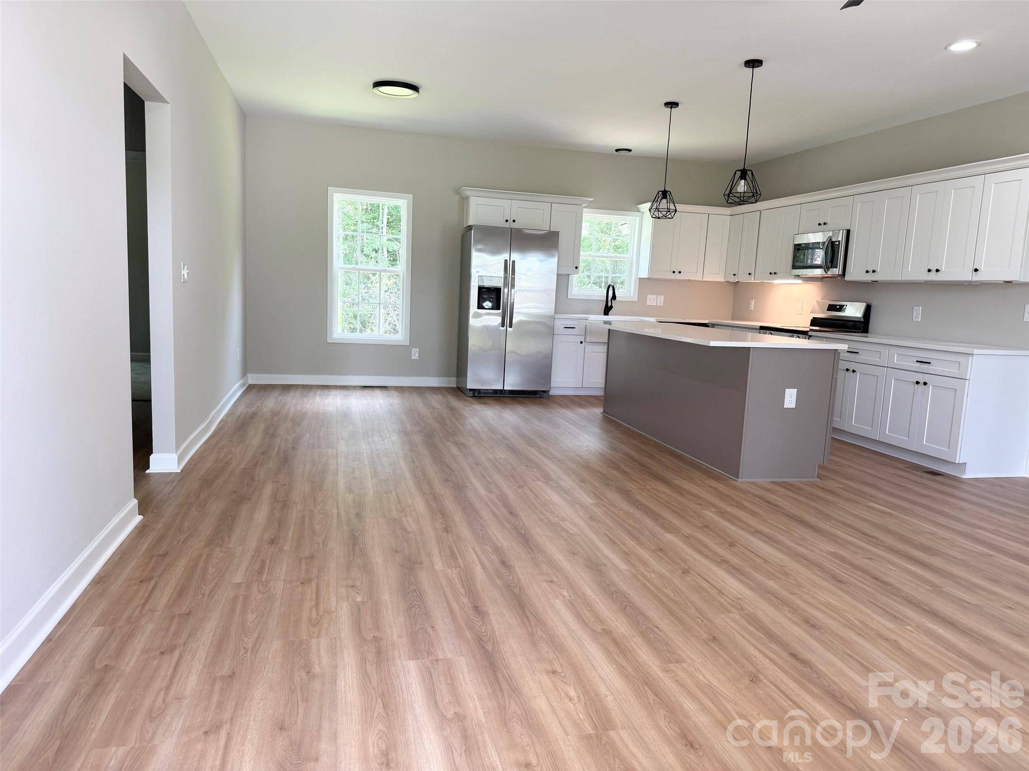 1186 Merribrook LN, Lancaster, SC 29720