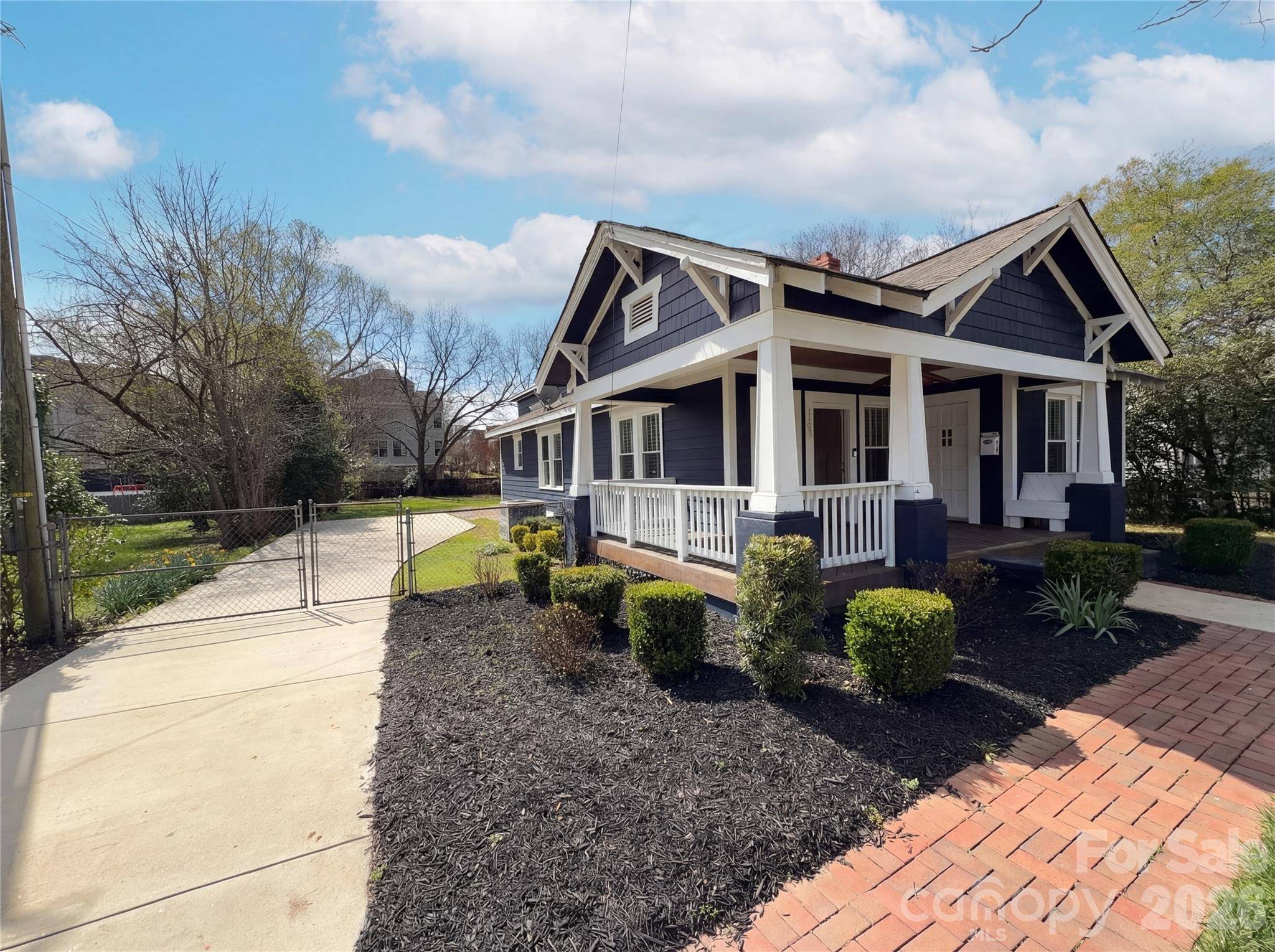 1108 Herrin AVE, Charlotte, NC 28205