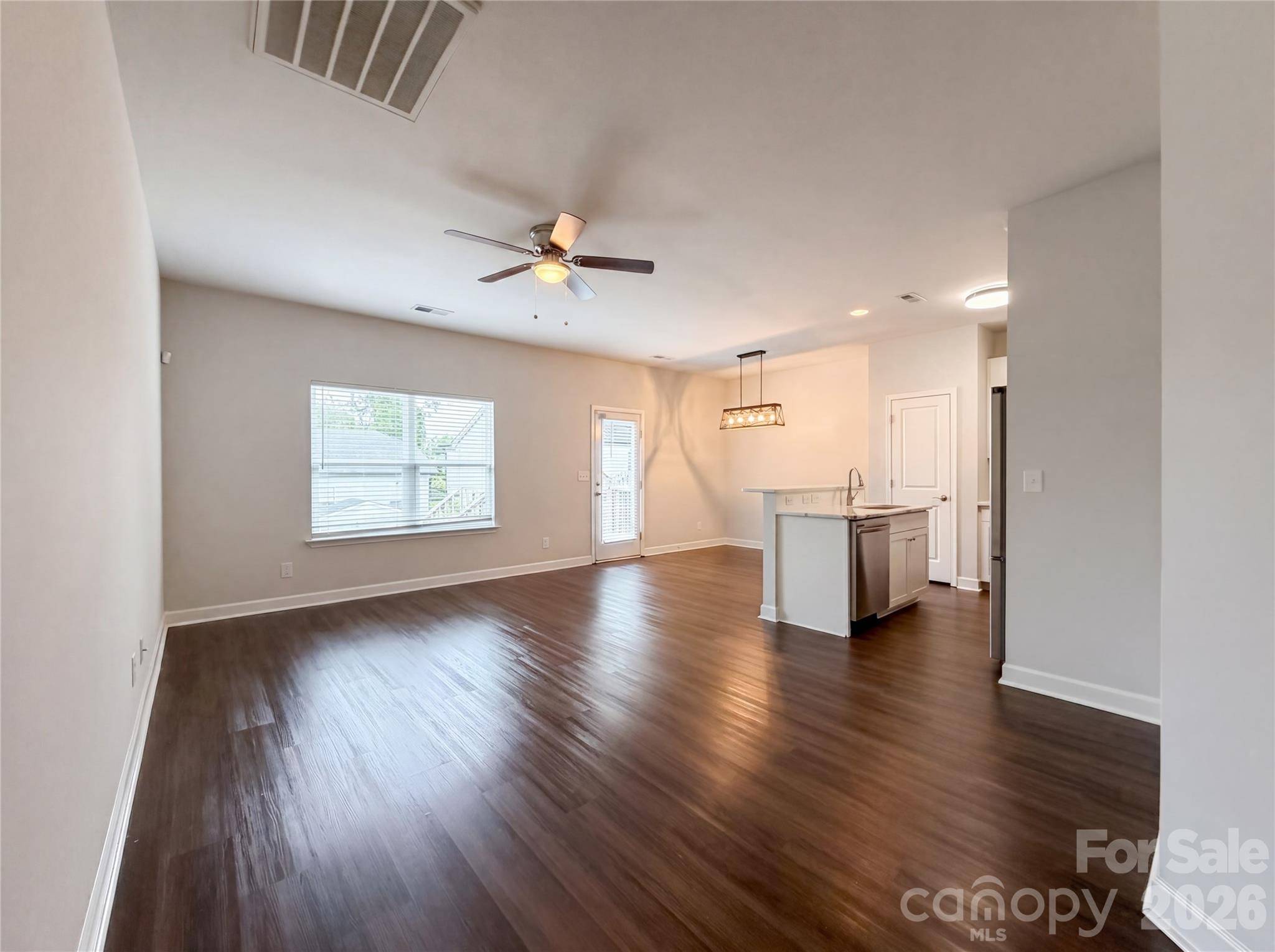 5704 Woodard ST, Charlotte, NC 28269