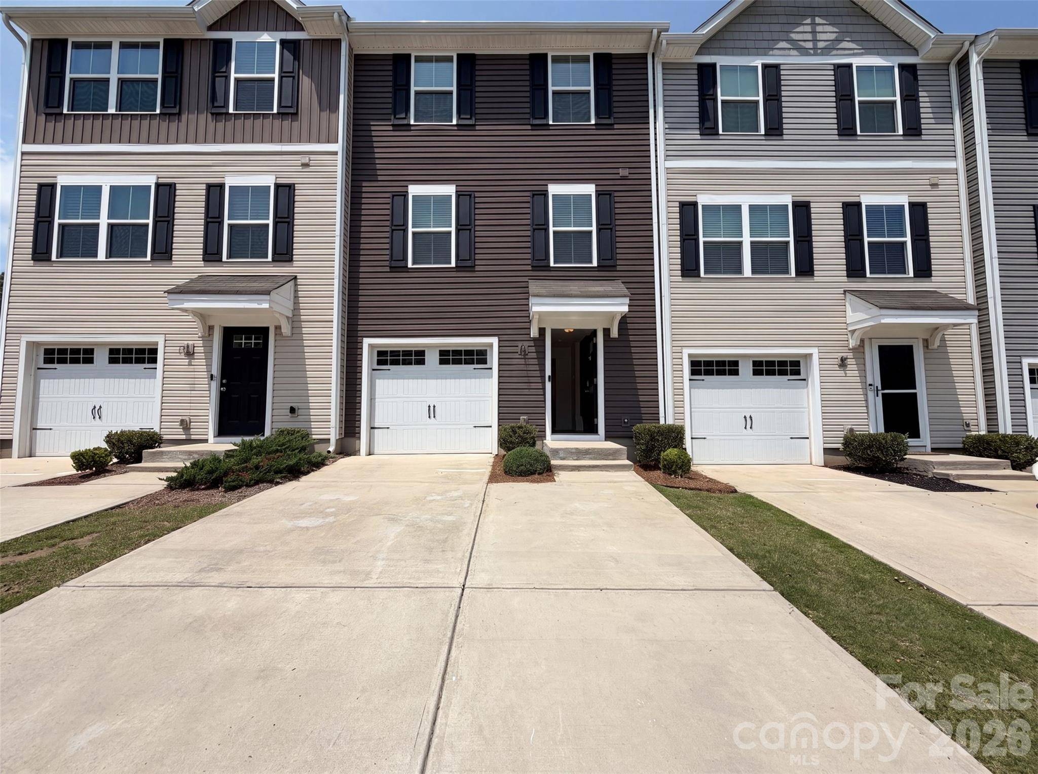 923 Taybyn RD, Fort Mill, SC 29715