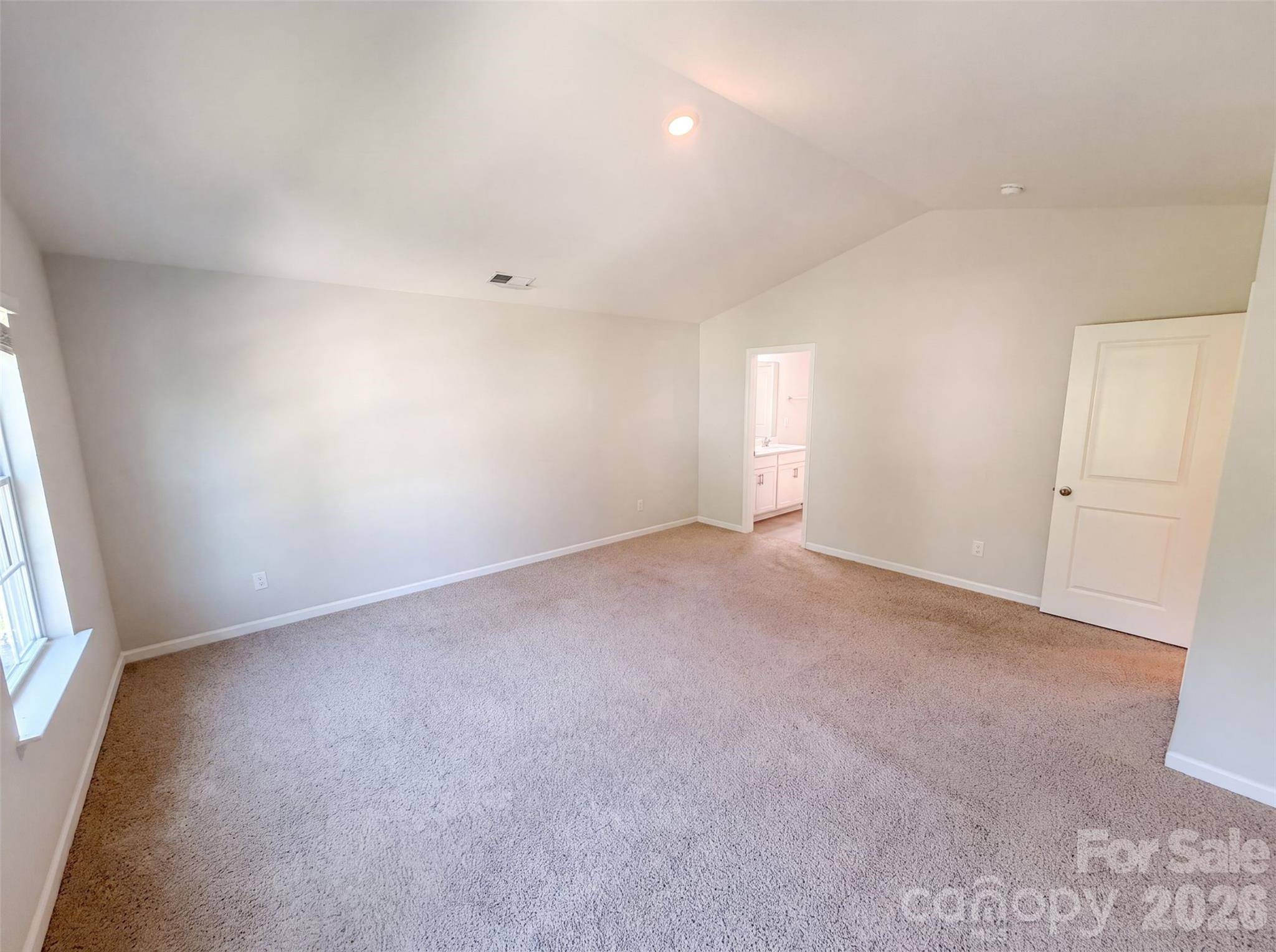 2014 Tarzi LN, Charlotte, NC 28215