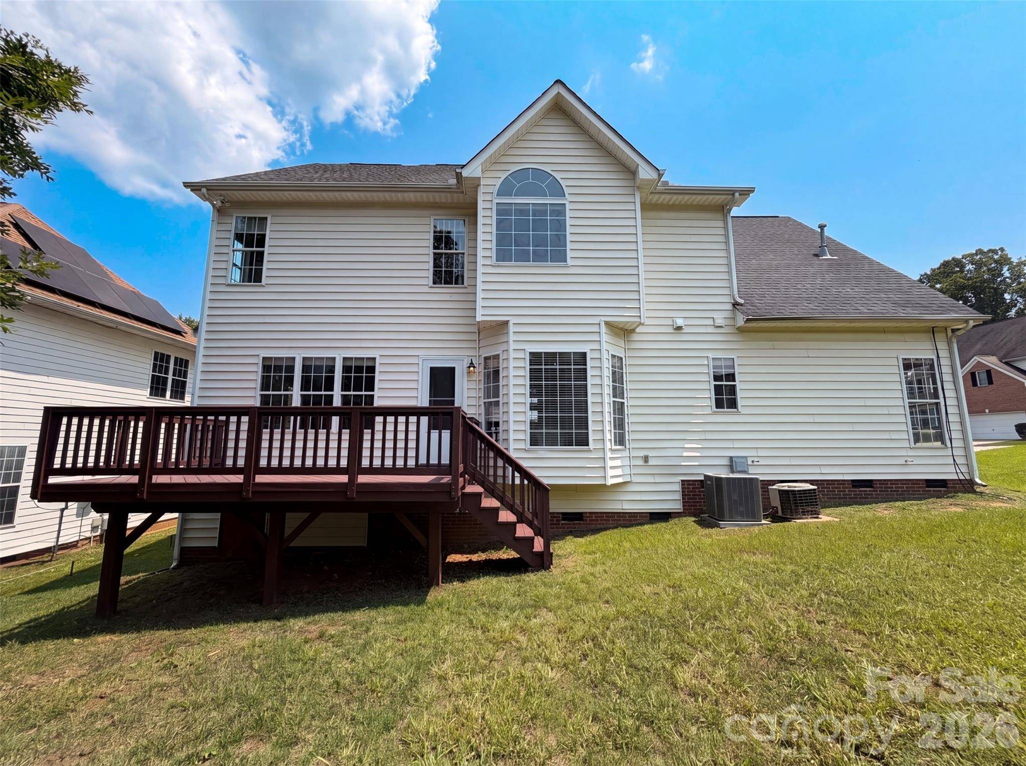 2318 Phlox CT, Charlotte, NC 28213