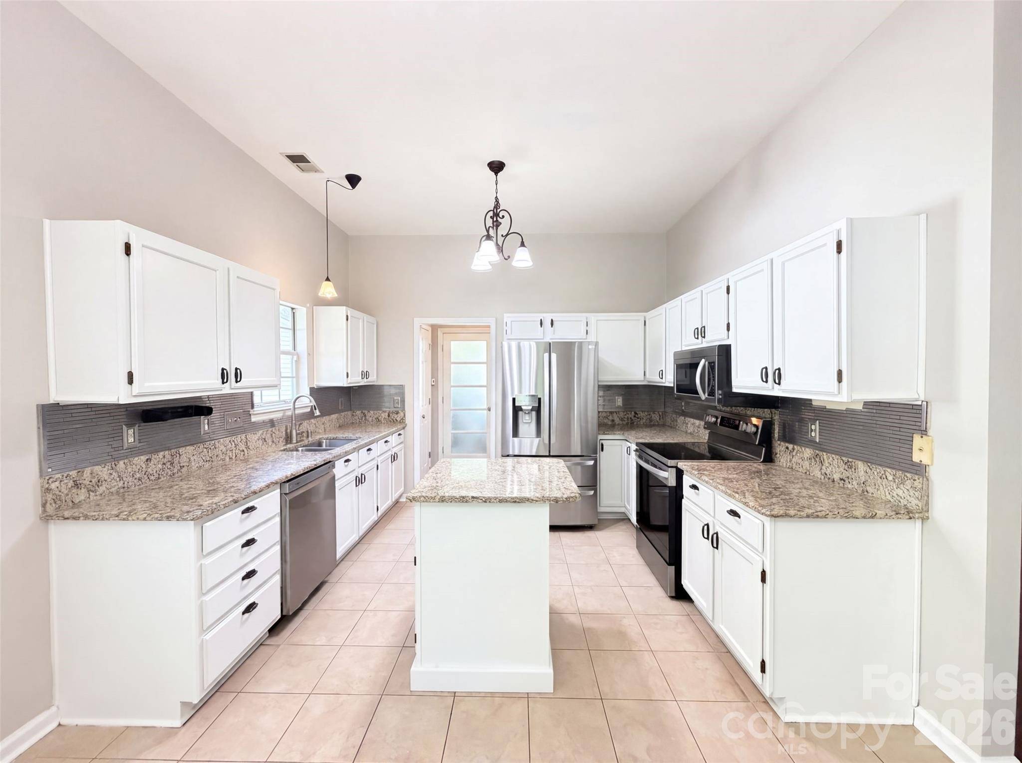 8536 Albury Walk LN, Charlotte, NC 28277