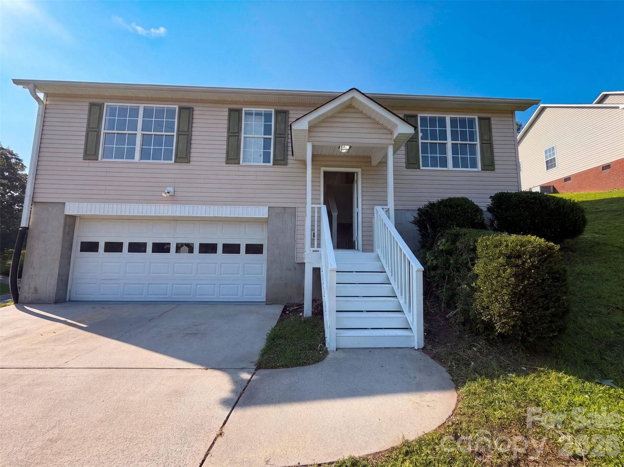 1667 Oakview WAY, Rock Hill, SC 29730