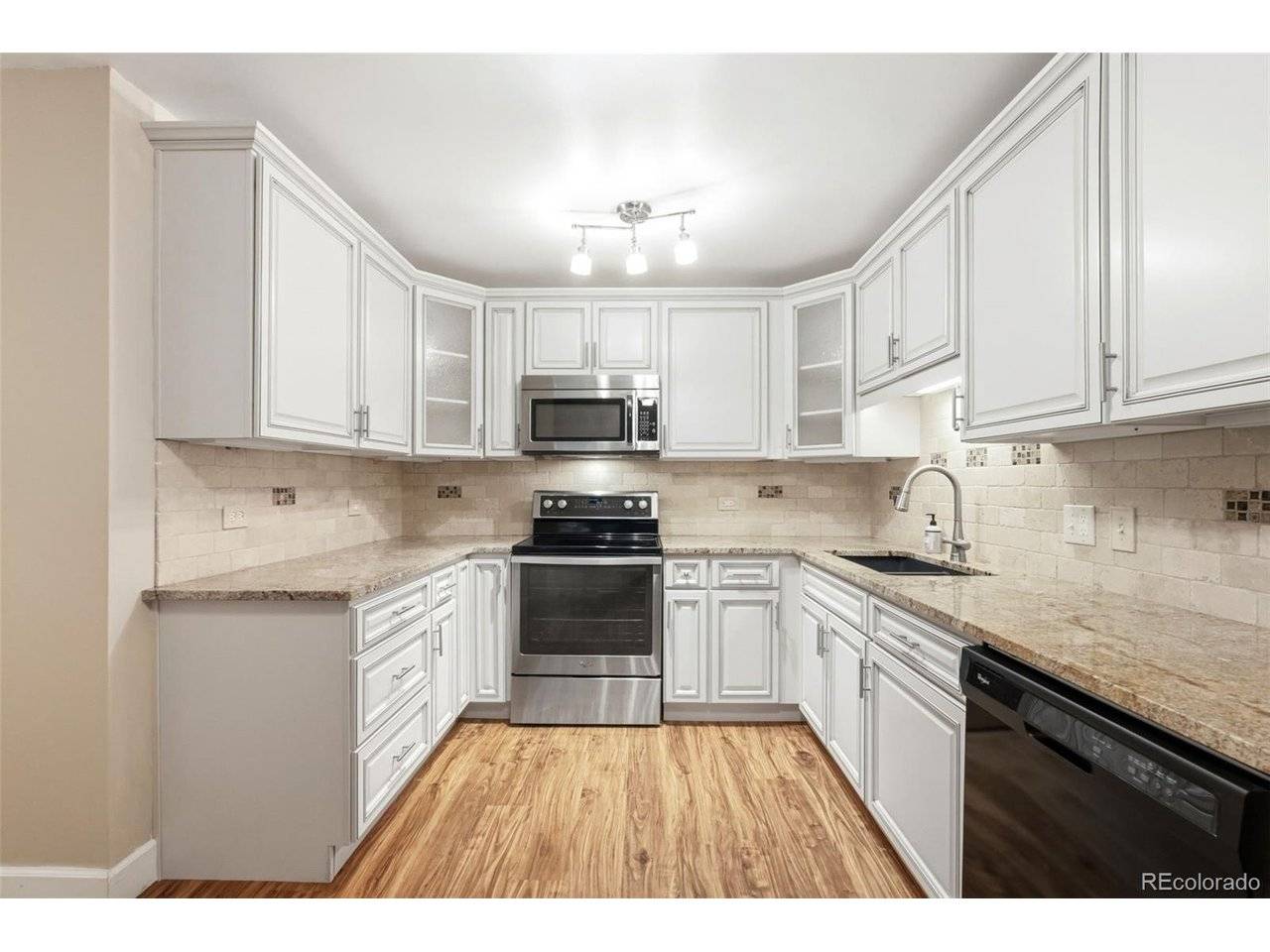655 S Alton #655-10A, Denver, CO 80247