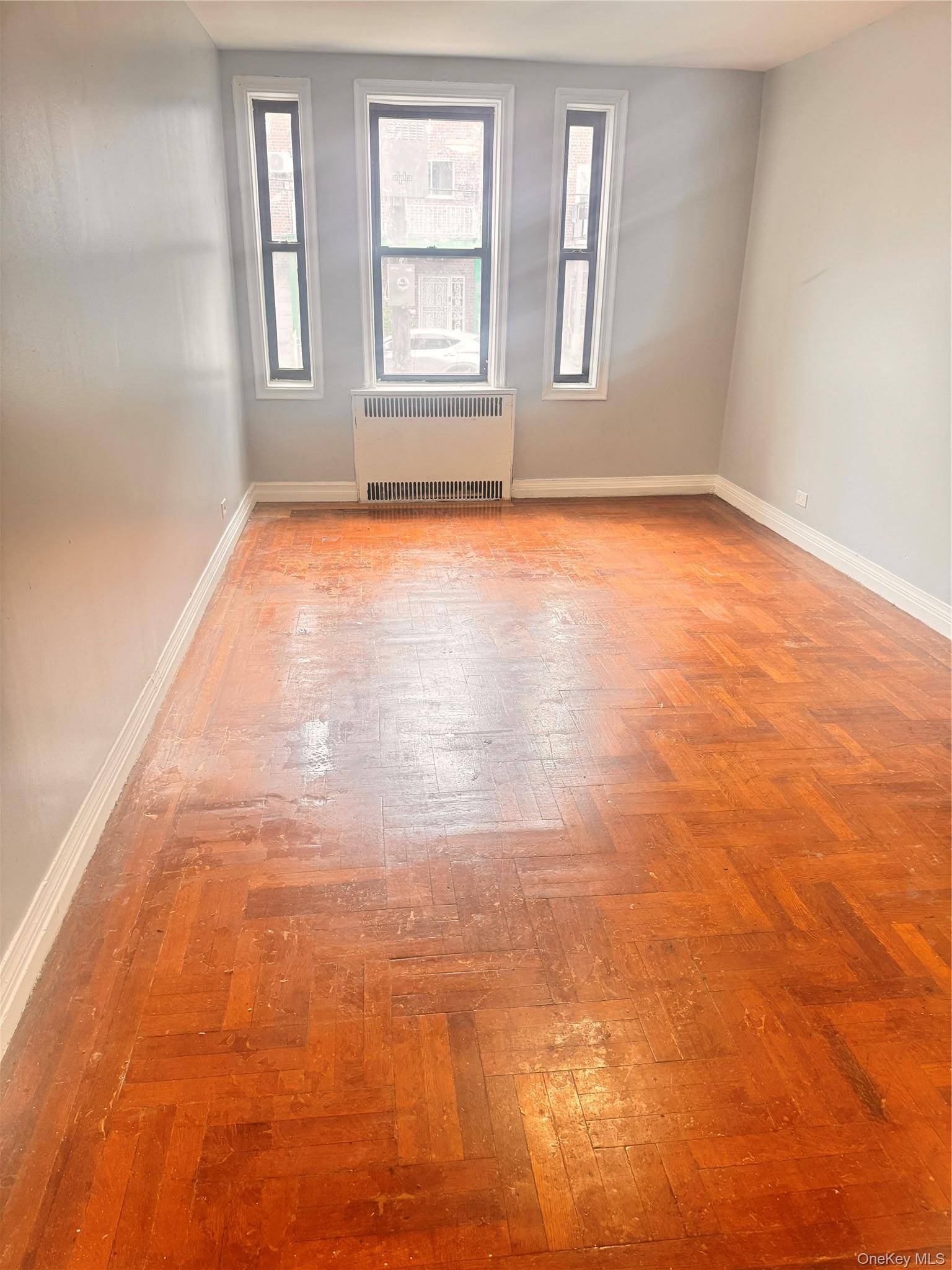 33-38 Parsons BLVD #1H, Flushing, NY 11354