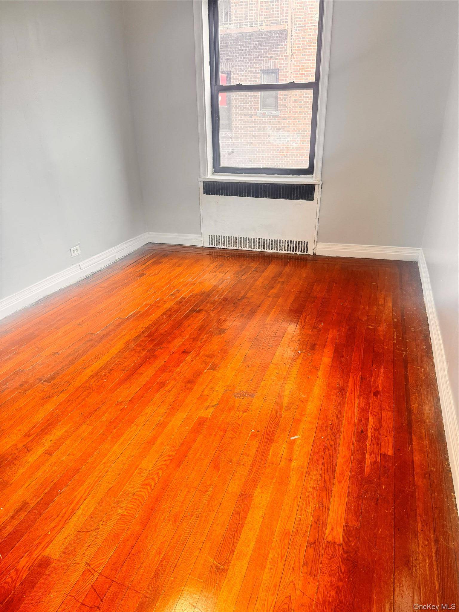 33-38 Parsons BLVD #1H, Flushing, NY 11354