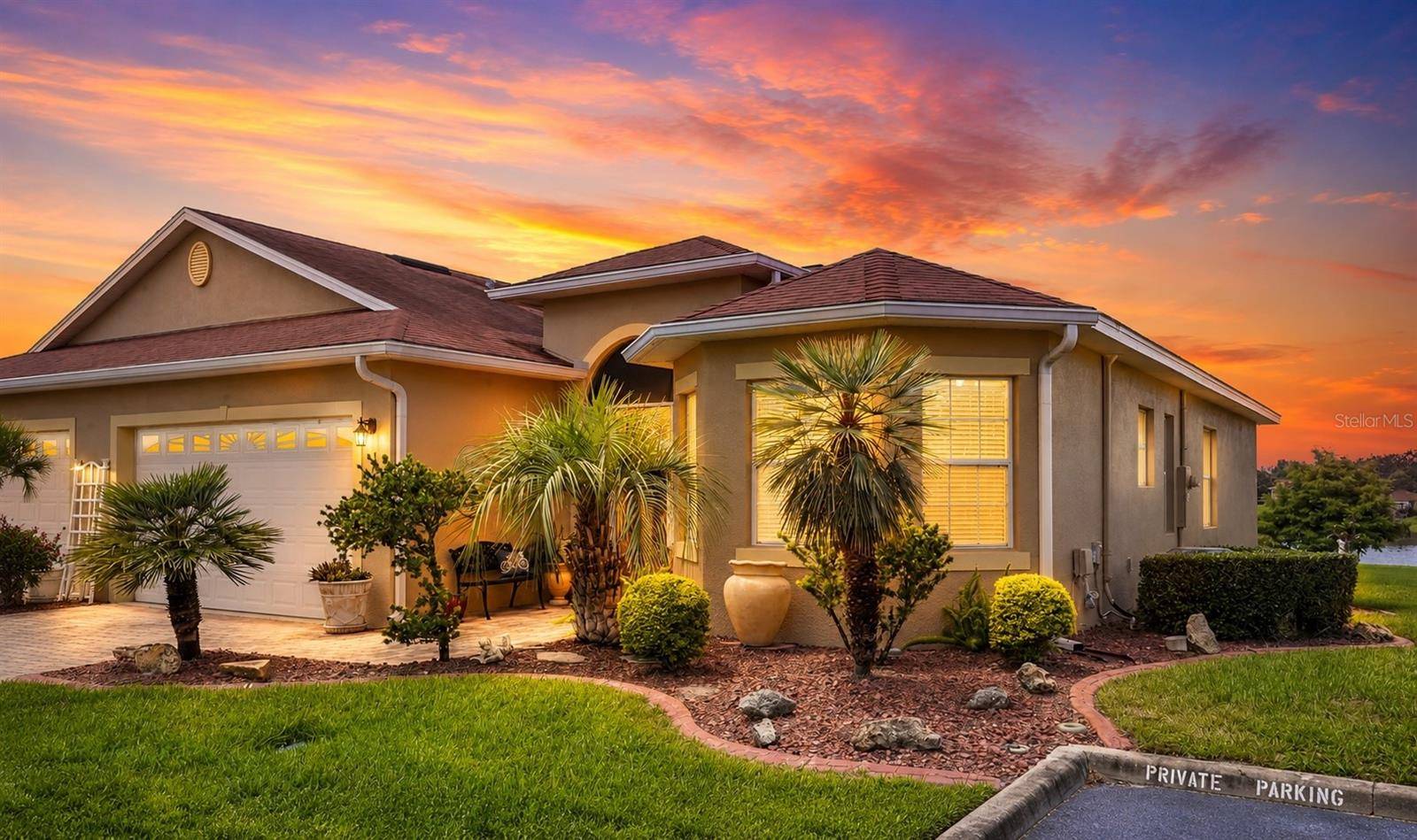 10086 KETCH KAY LN, Oxford, FL 34484