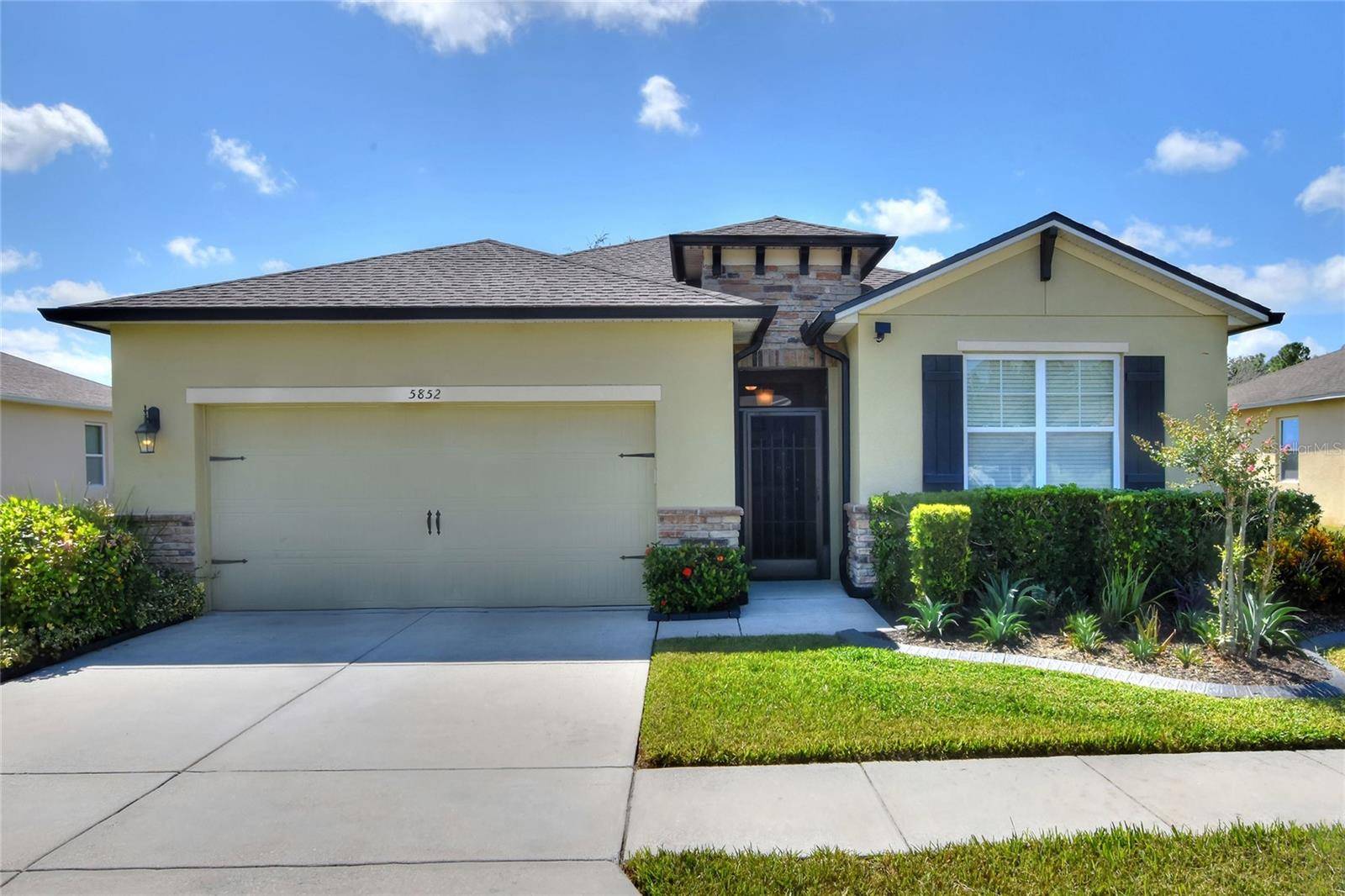 5852 MARSH LANDING DR, Winter Haven, FL 33881