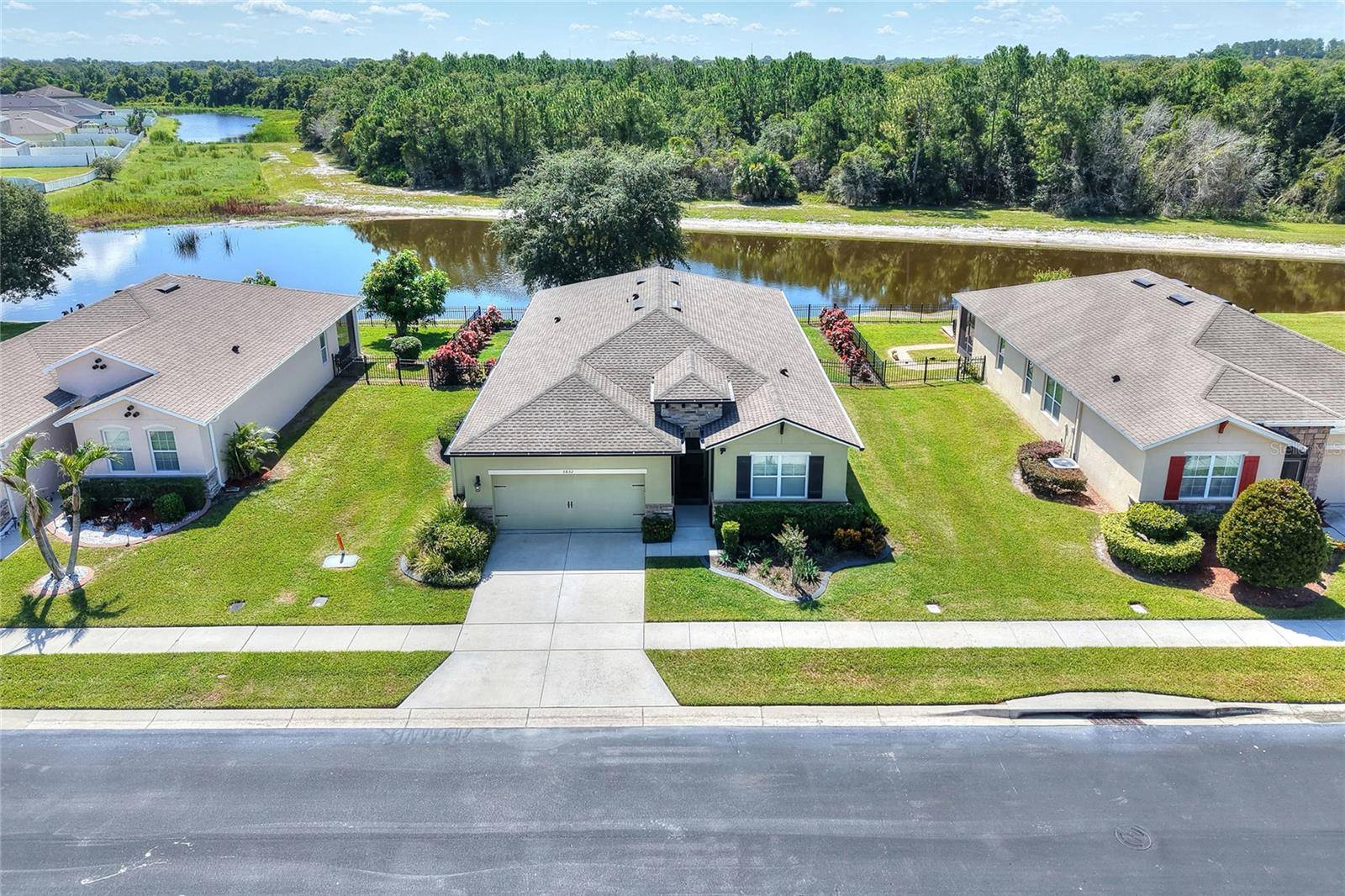 5852 MARSH LANDING DR, Winter Haven, FL 33881