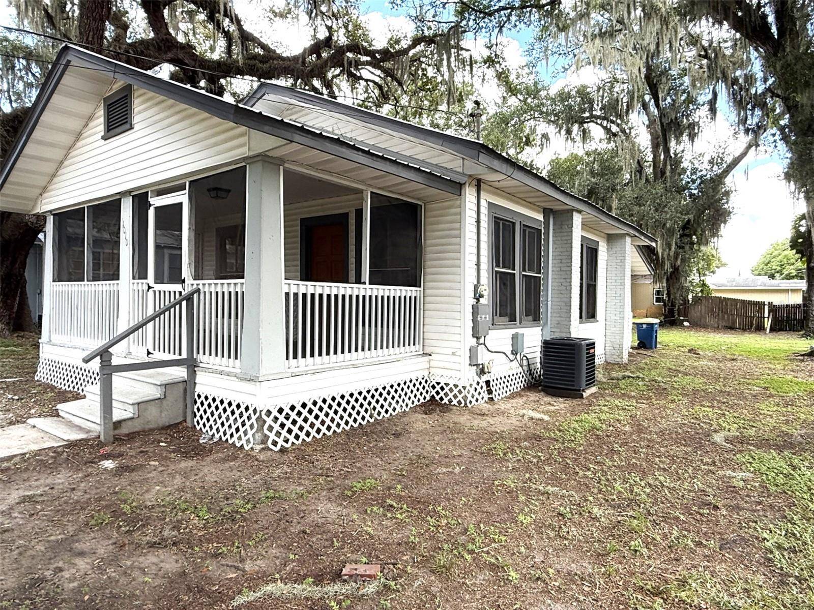 1010 S DUDLEY AVE, Bartow, FL 33830