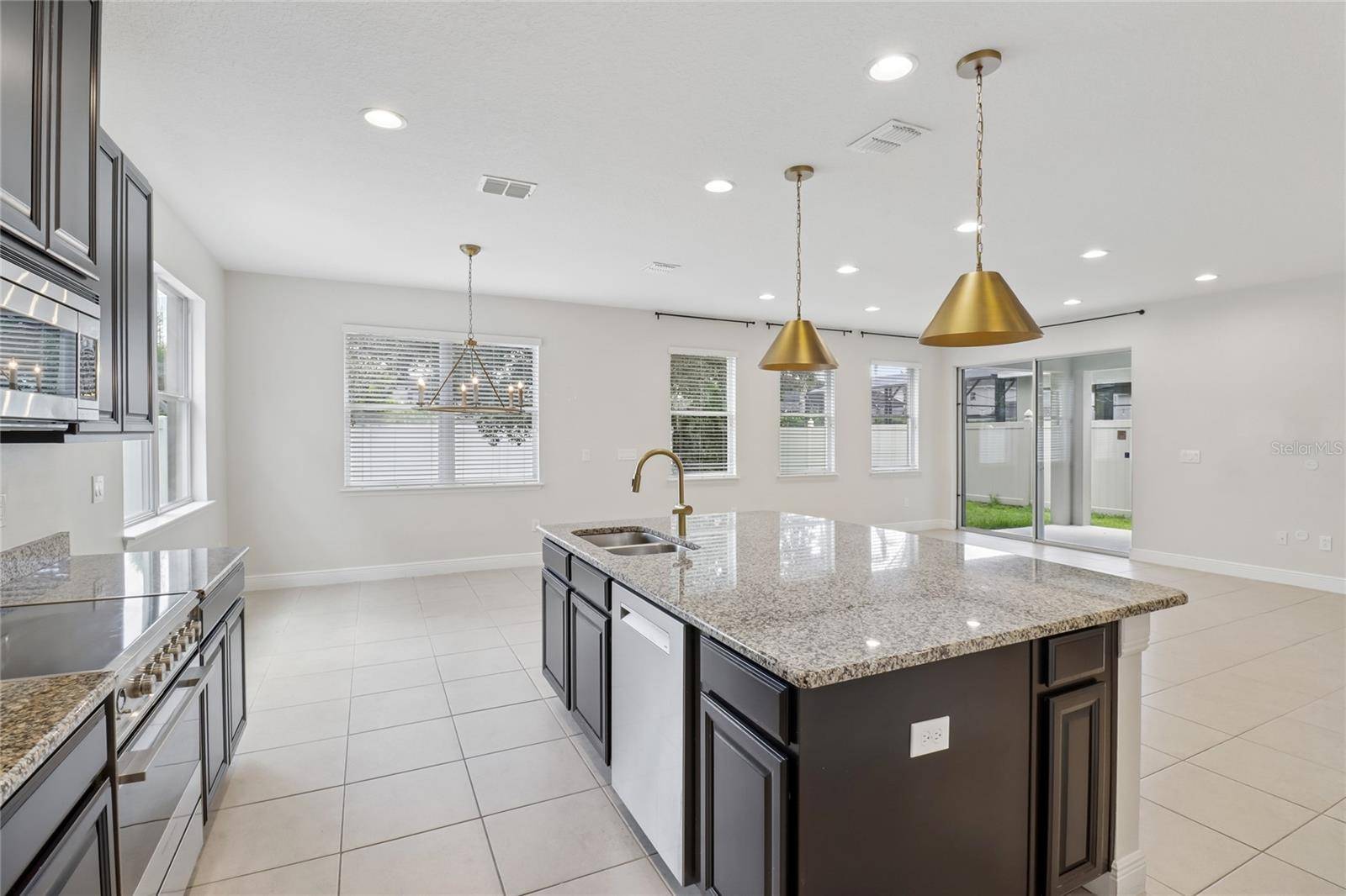 4309 SALTMARSH SPARROW DR, Windermere, FL 34786