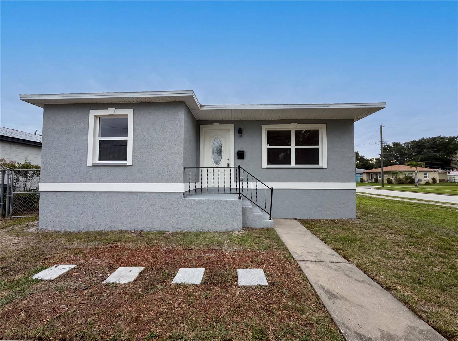 845 40TH AVE S, St Petersburg, FL 33705