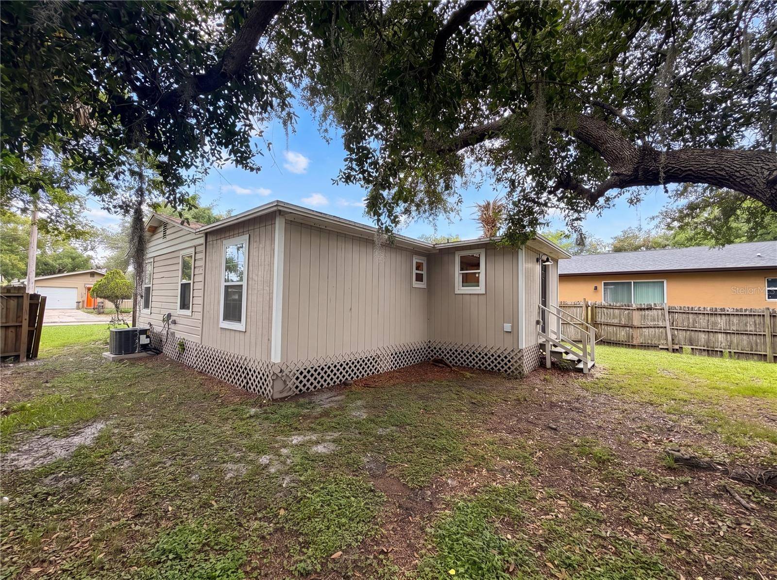 1506 W 16TH ST, Sanford, FL 32771