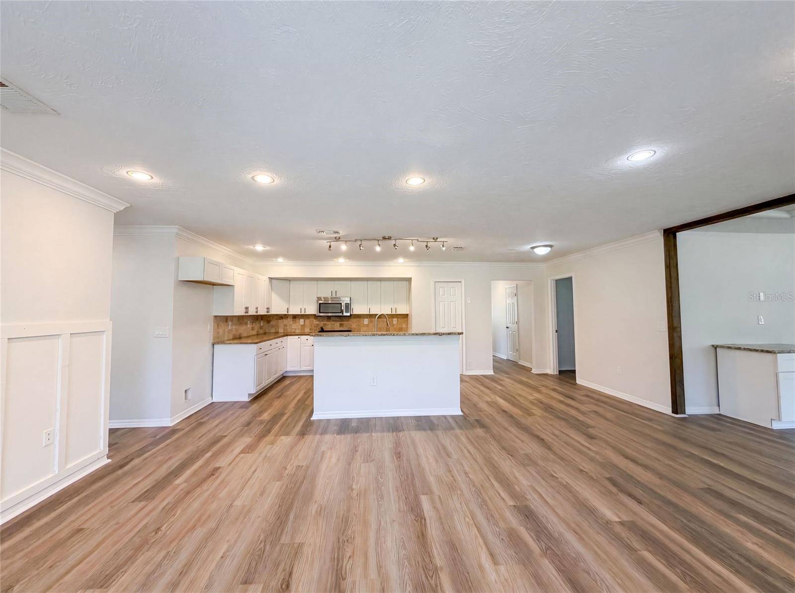 2805 105TH ST E, Palmetto, FL 34221