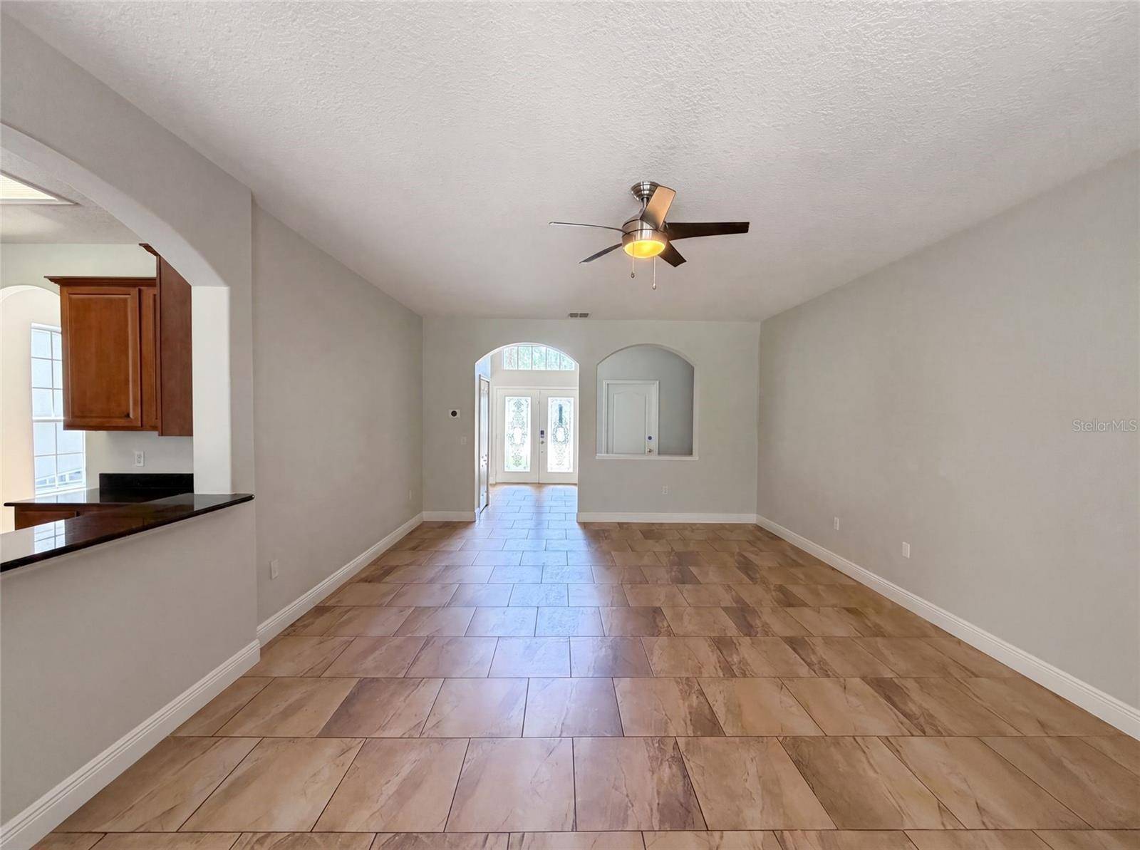 12706 GROVEHURST AVE, Winter Garden, FL 34787