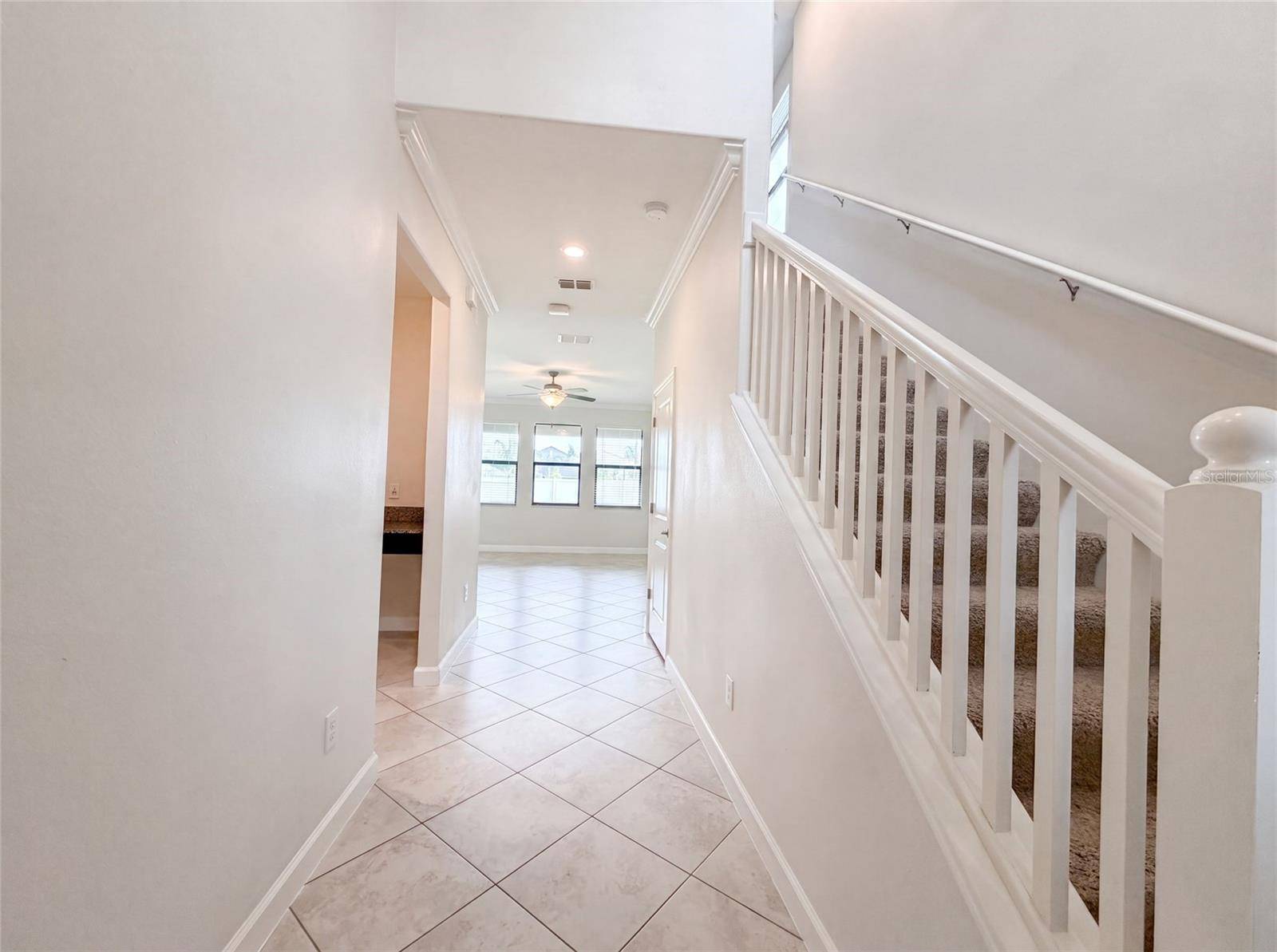 9709 IVORY DR, Ruskin, FL 33573