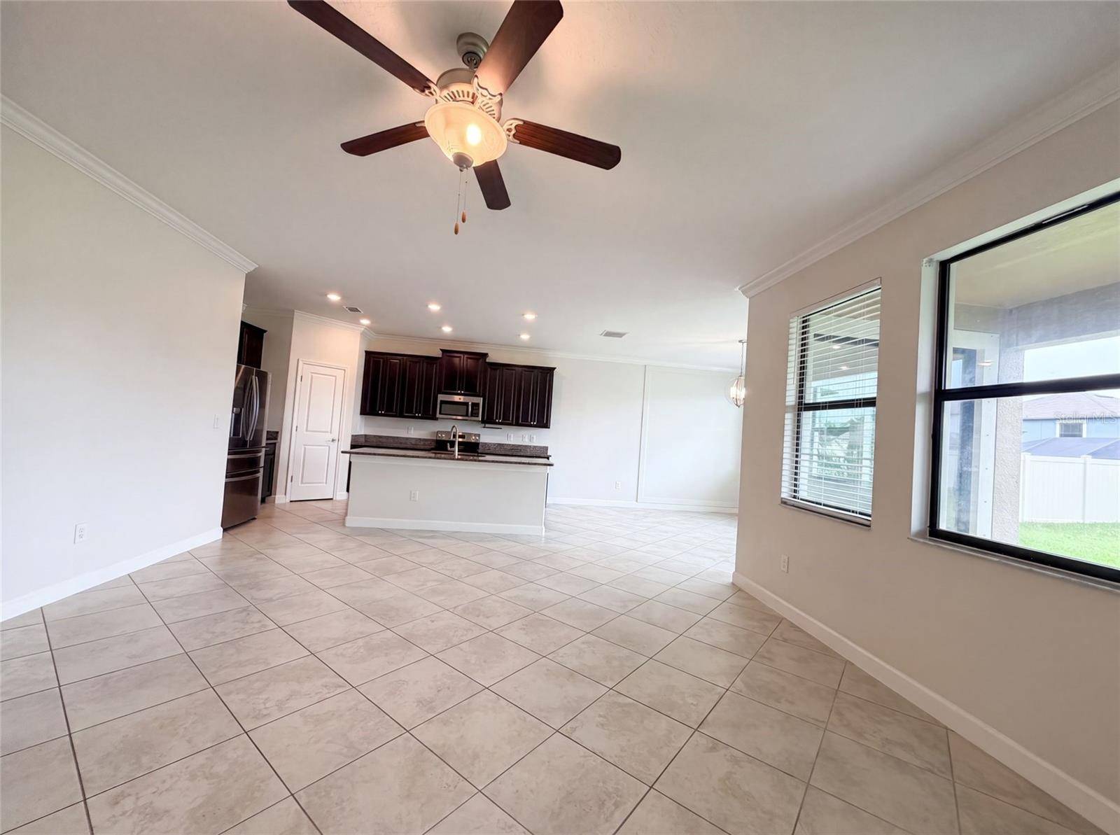 9709 IVORY DR, Ruskin, FL 33573