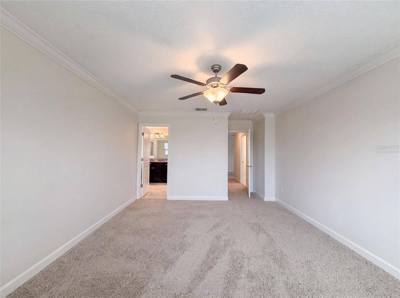 9709 IVORY DR, Ruskin, FL 33573