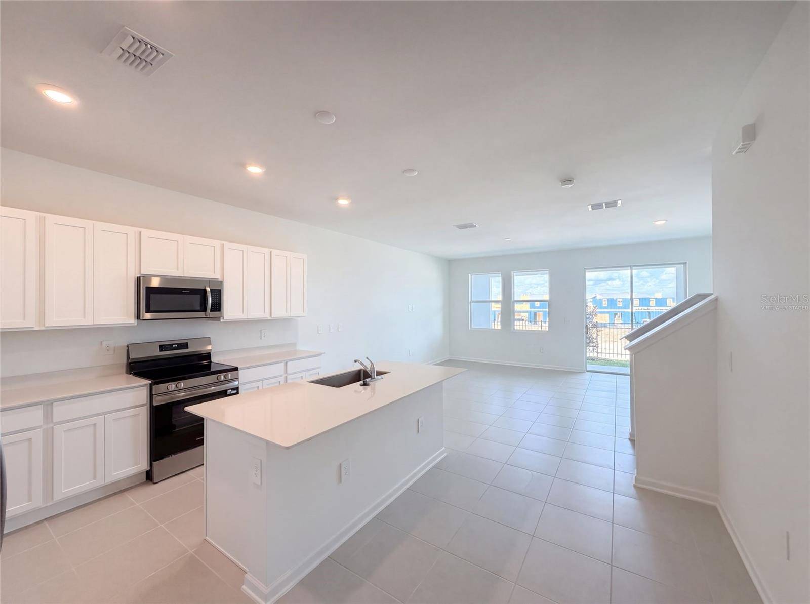 3110 KURTZ TER, Davenport, FL 33837