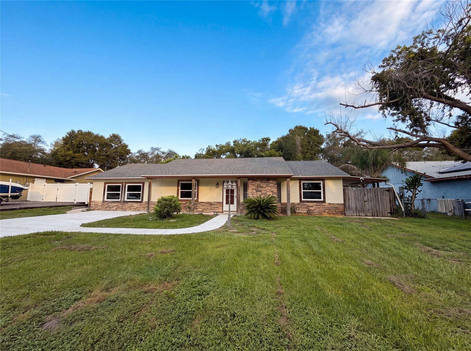 466 LELAND DR, Deltona, FL 32725