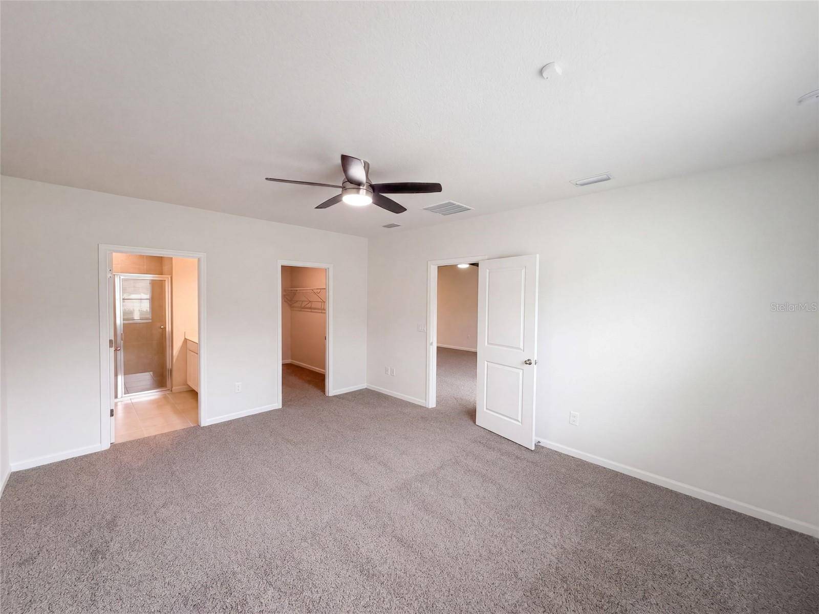 17917 TURNING LEAF CIR, Land O Lakes, FL 34638