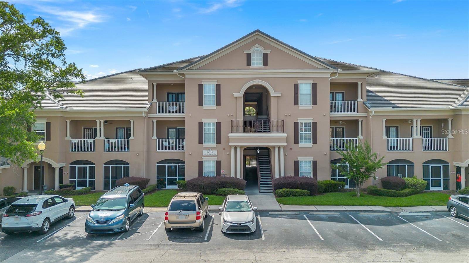 14226 FREDRICKSBURG DR #220, Orlando, FL 32837