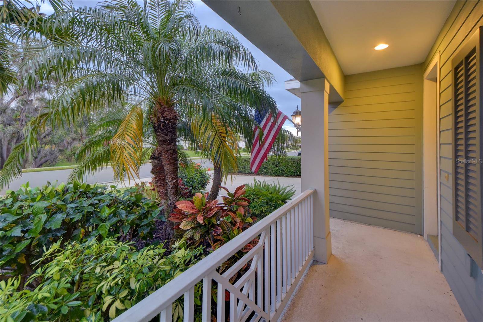 7408 RIDGELAKE CIR, Bradenton, FL 34203