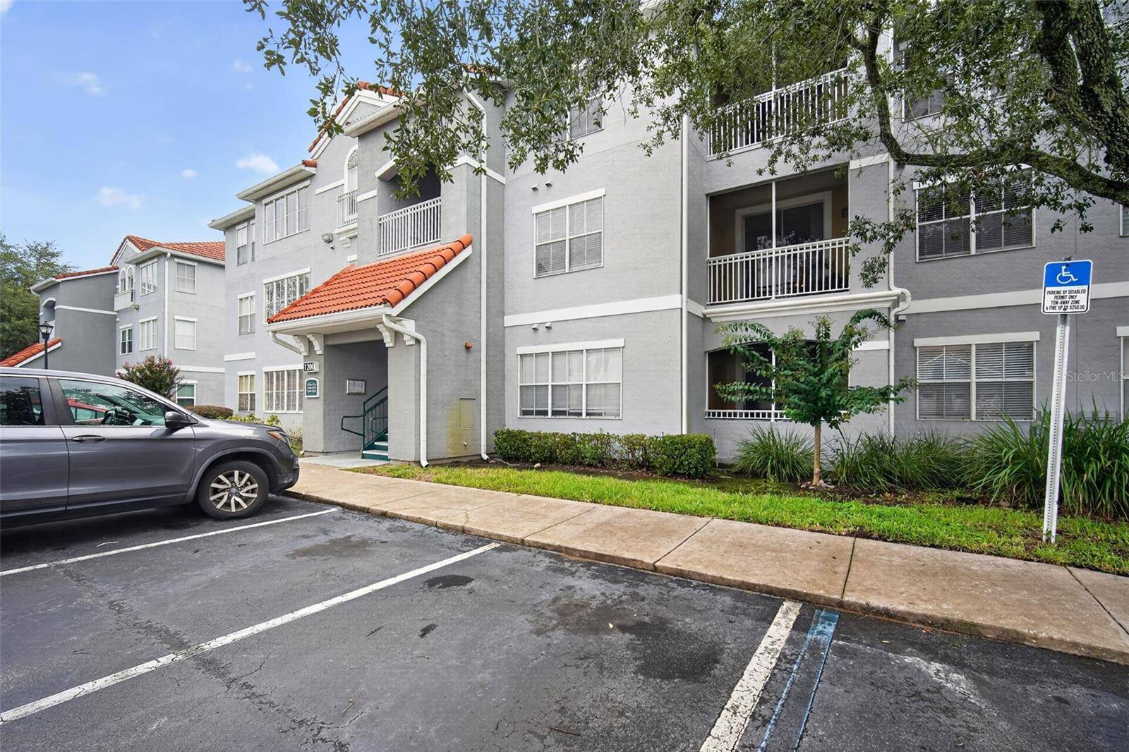 18001 RICHMOND PLACE DR #1223, Tampa, FL 33647