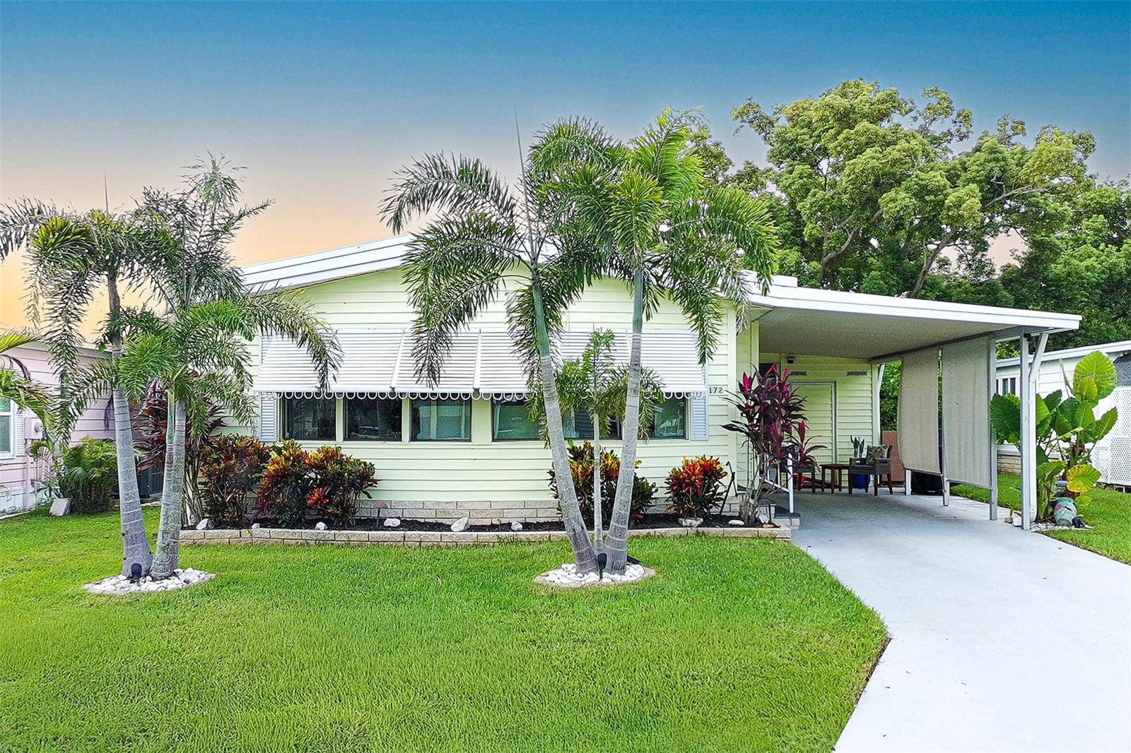 172 CLUBVIEW DR #5, Safety Harbor, FL 34695