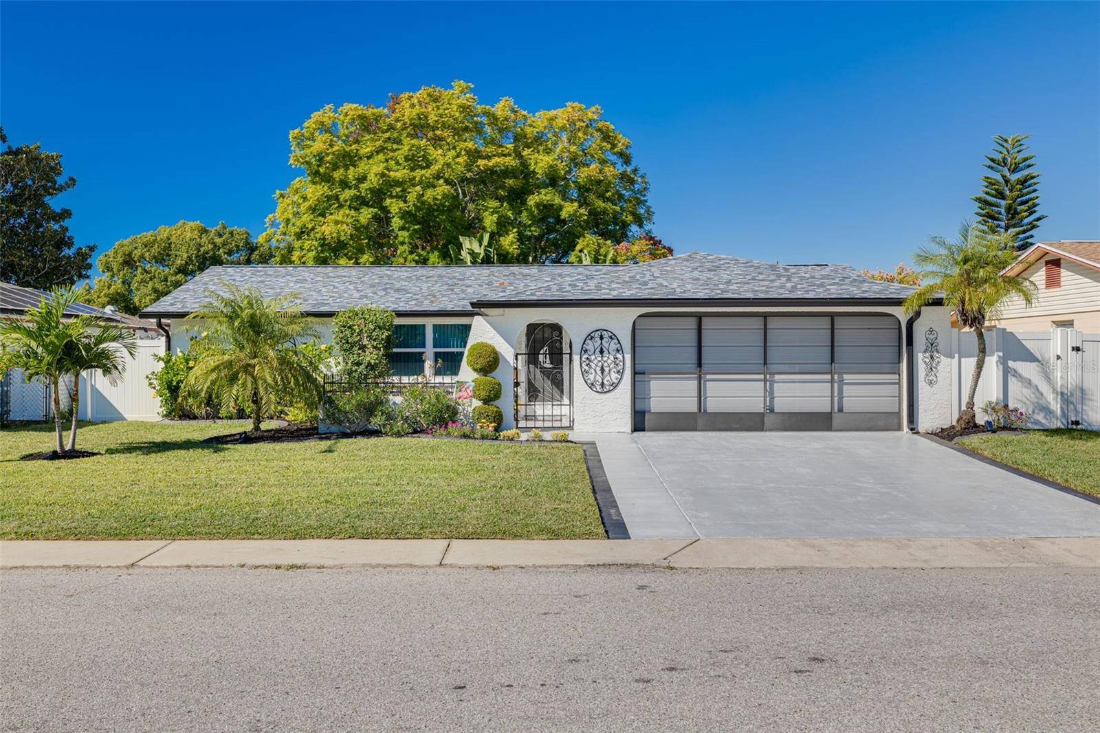 7239 VIENNA LN, Port Richey, FL 34668