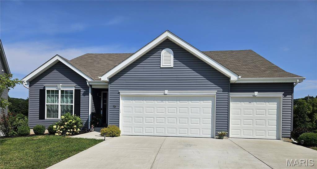 721 Creek View DR, Fenton, MO 63026