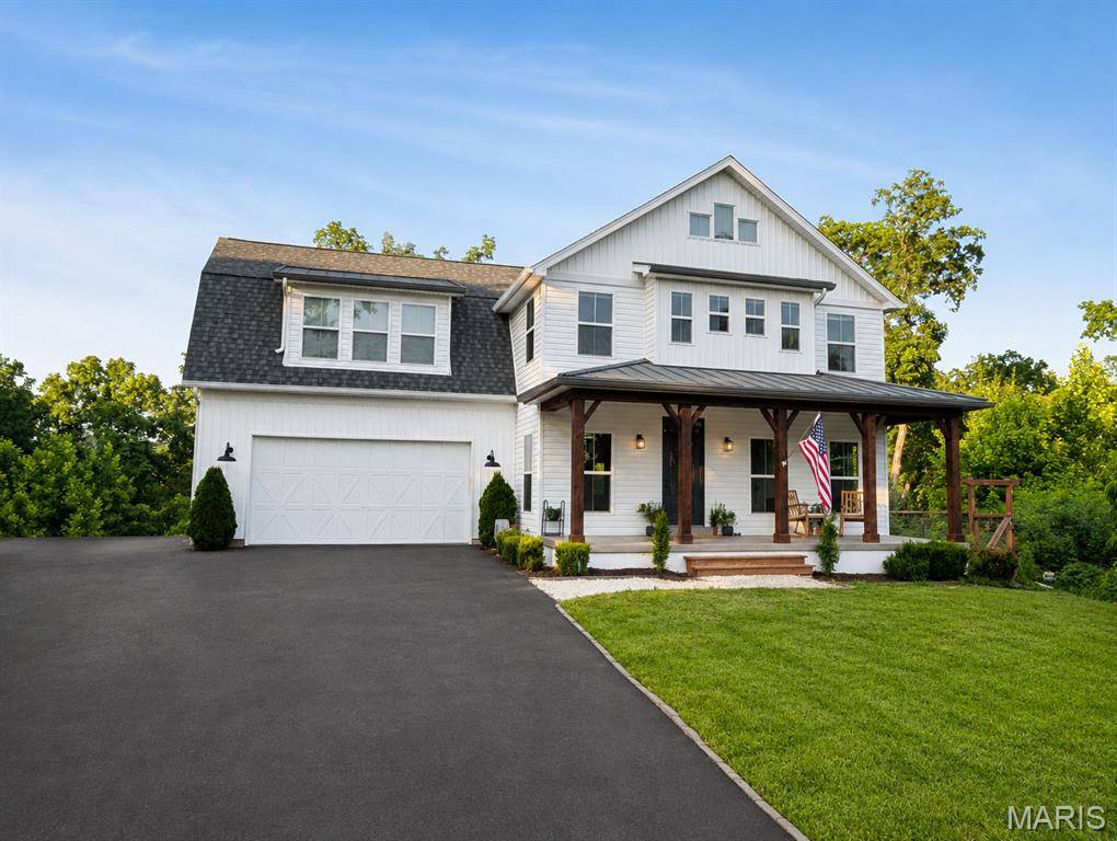 272 Spring House VLY, Pacific, MO 63069