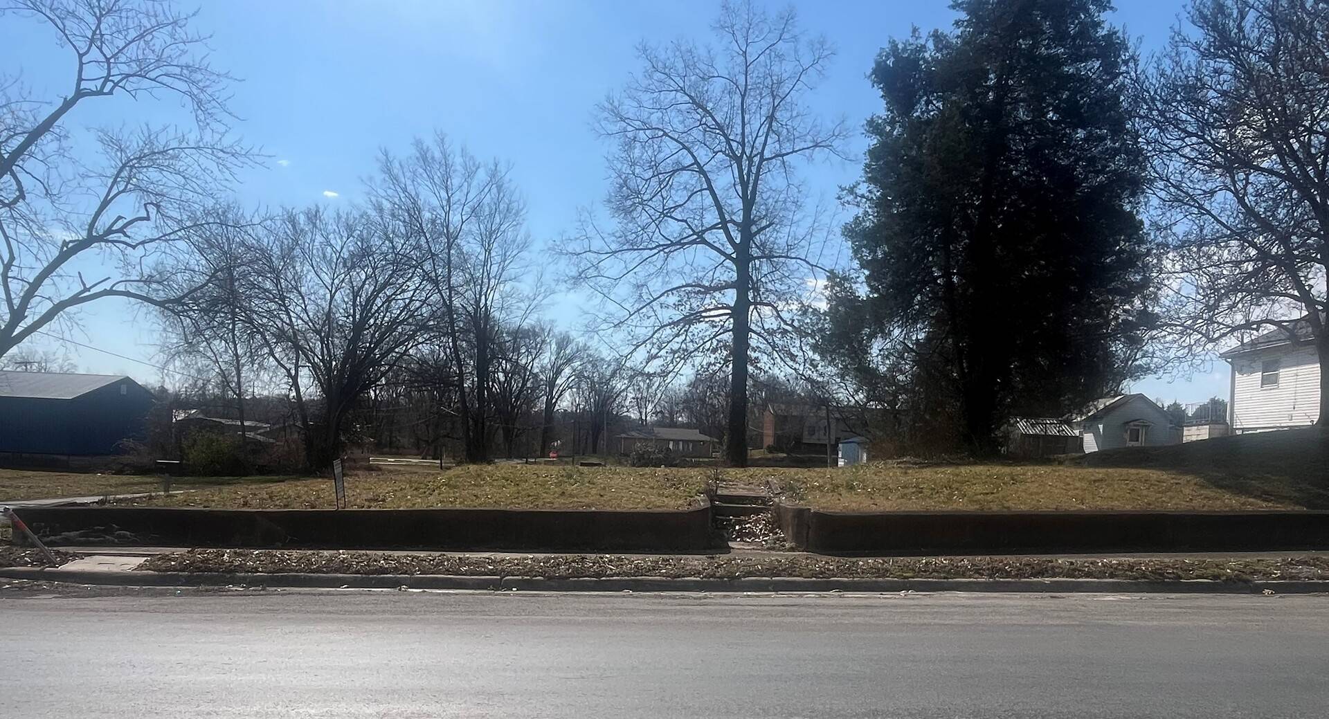 201 W Main ST, Vienna, IL 62995