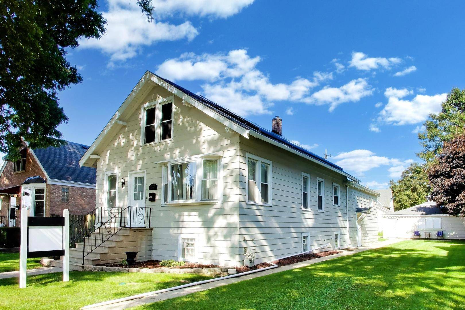 4127 Arthur AVE, Brookfield, IL 60513