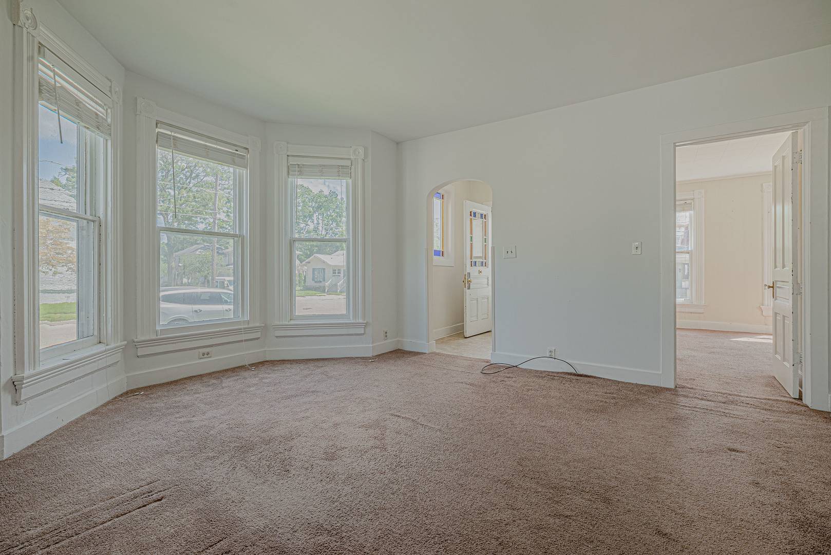 3 Madison ST, Algonquin, IL 60102