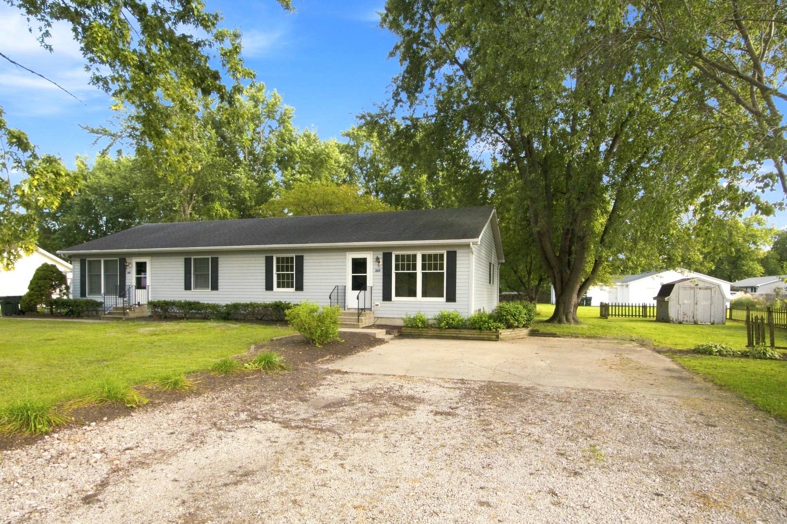 335-337 W 1st ST, Braidwood, IL 60408