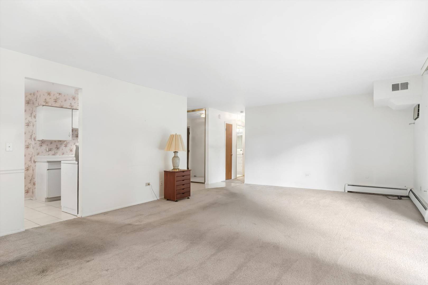 2420 E Brandenberry CT #1L, Arlington Heights, IL 60004