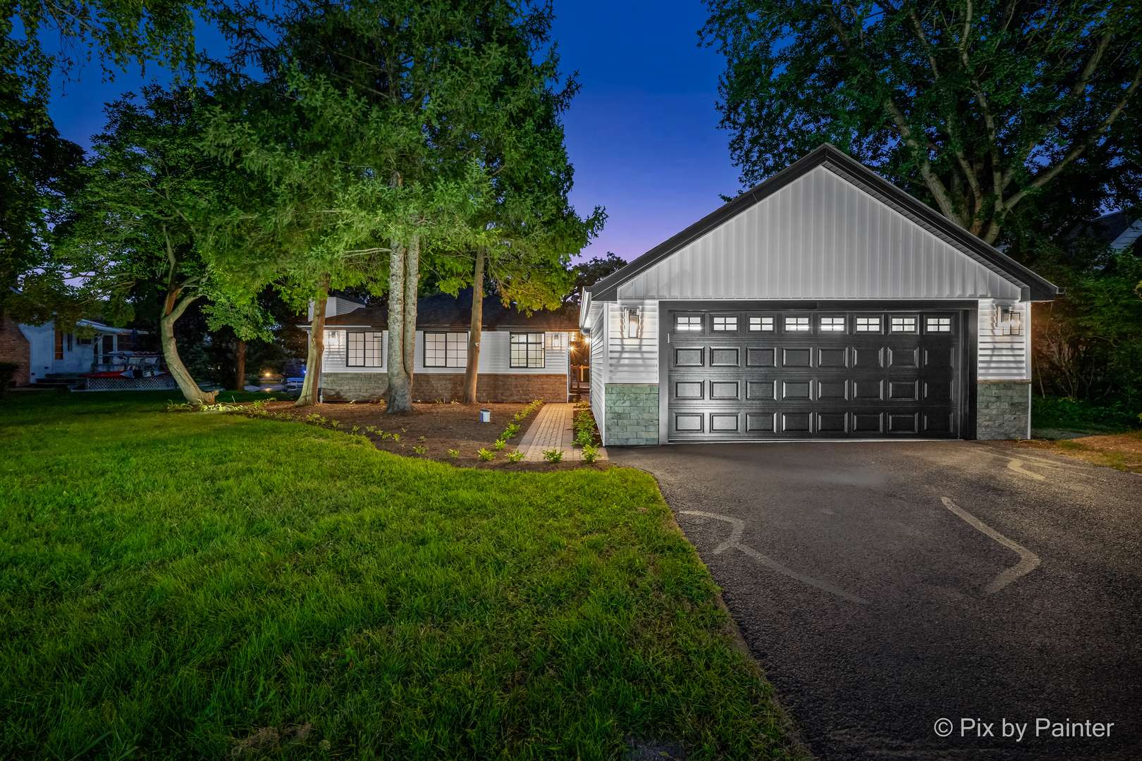 34803 N Hiawatha TRL, Mchenry, IL 60051