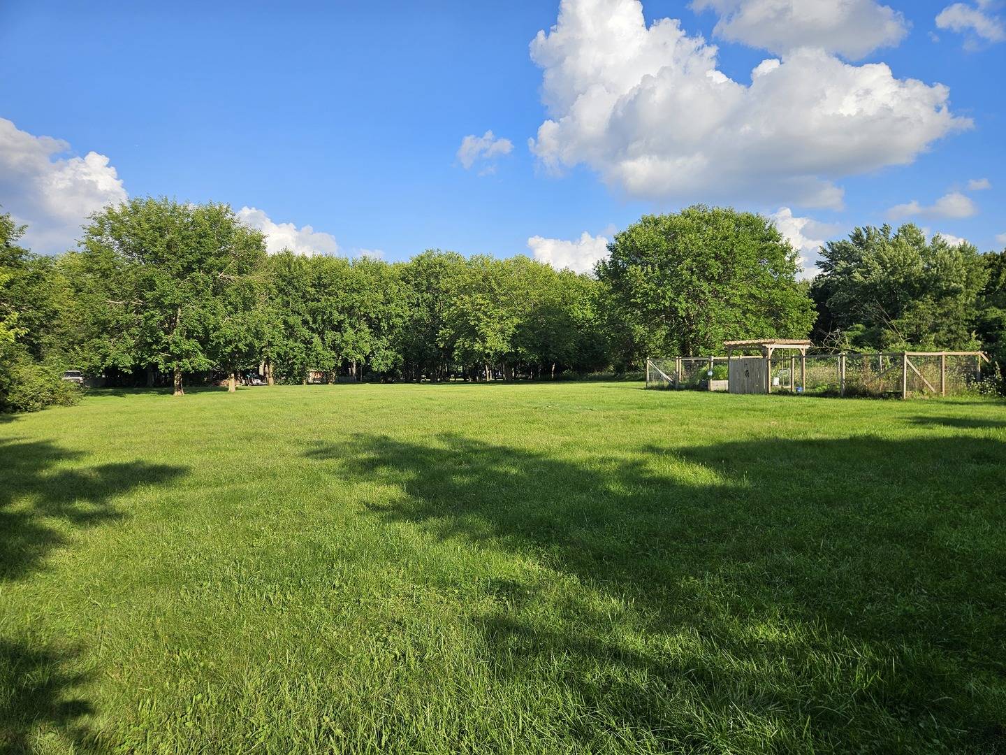 210 C Braeburn RD, Barrington, IL 60010