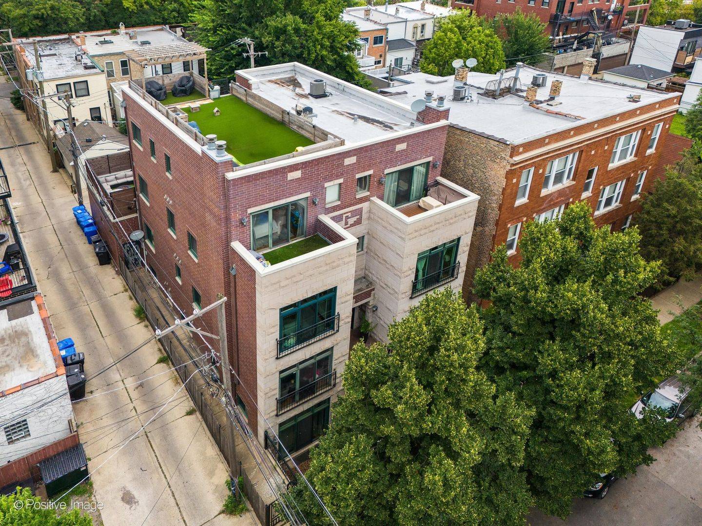 2342 W Montana ST #2W, Chicago, IL 60647