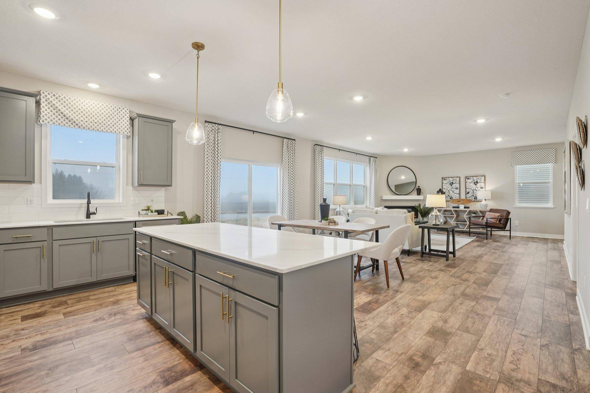 3729 Brookside DR, Chaska, MN 55318