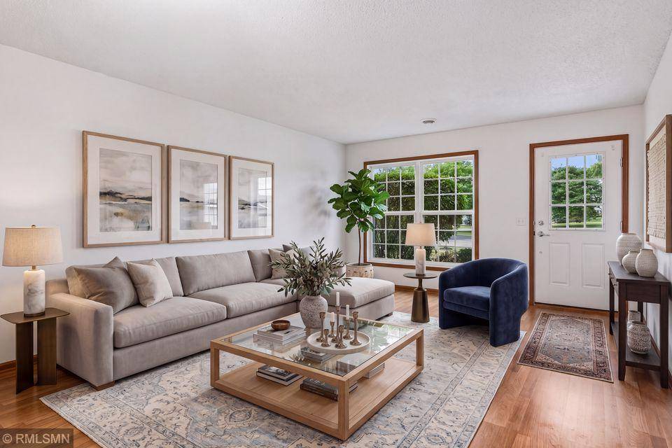 5149 149th ST N #4, Hugo, MN 55038