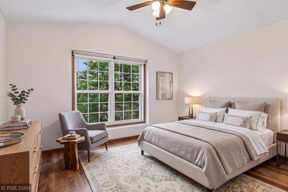 5149 149th ST N #4, Hugo, MN 55038