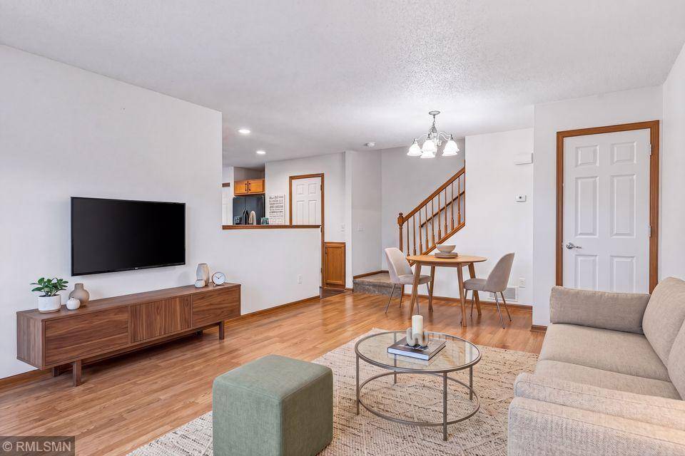 5149 149th ST N #4, Hugo, MN 55038
