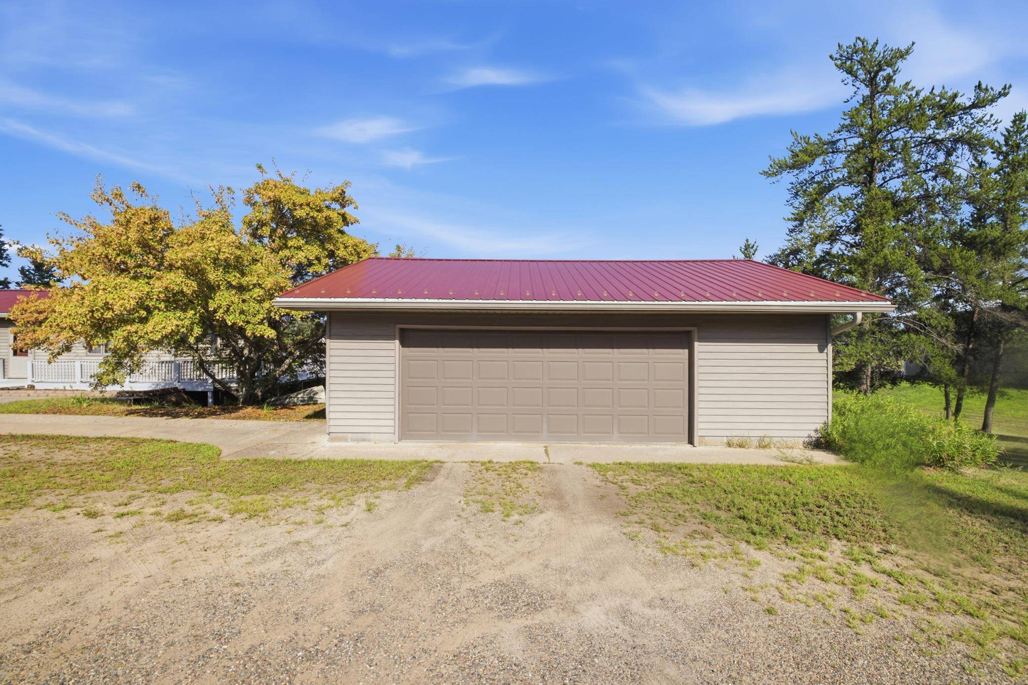 30600 Airport RD, Breezy Point, MN 56472