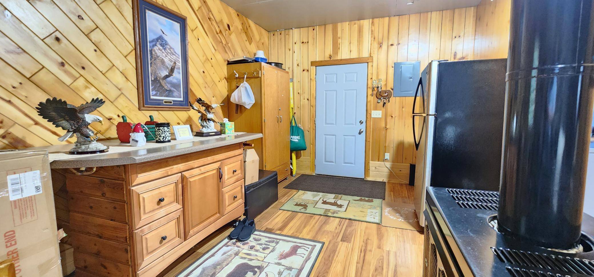 6444 Cougar TRL NW, Walker, MN 56484