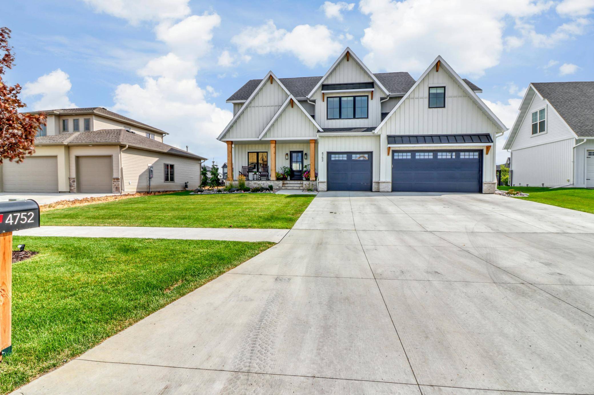 4752 Prairie Pond XING S, Fargo, ND 58104